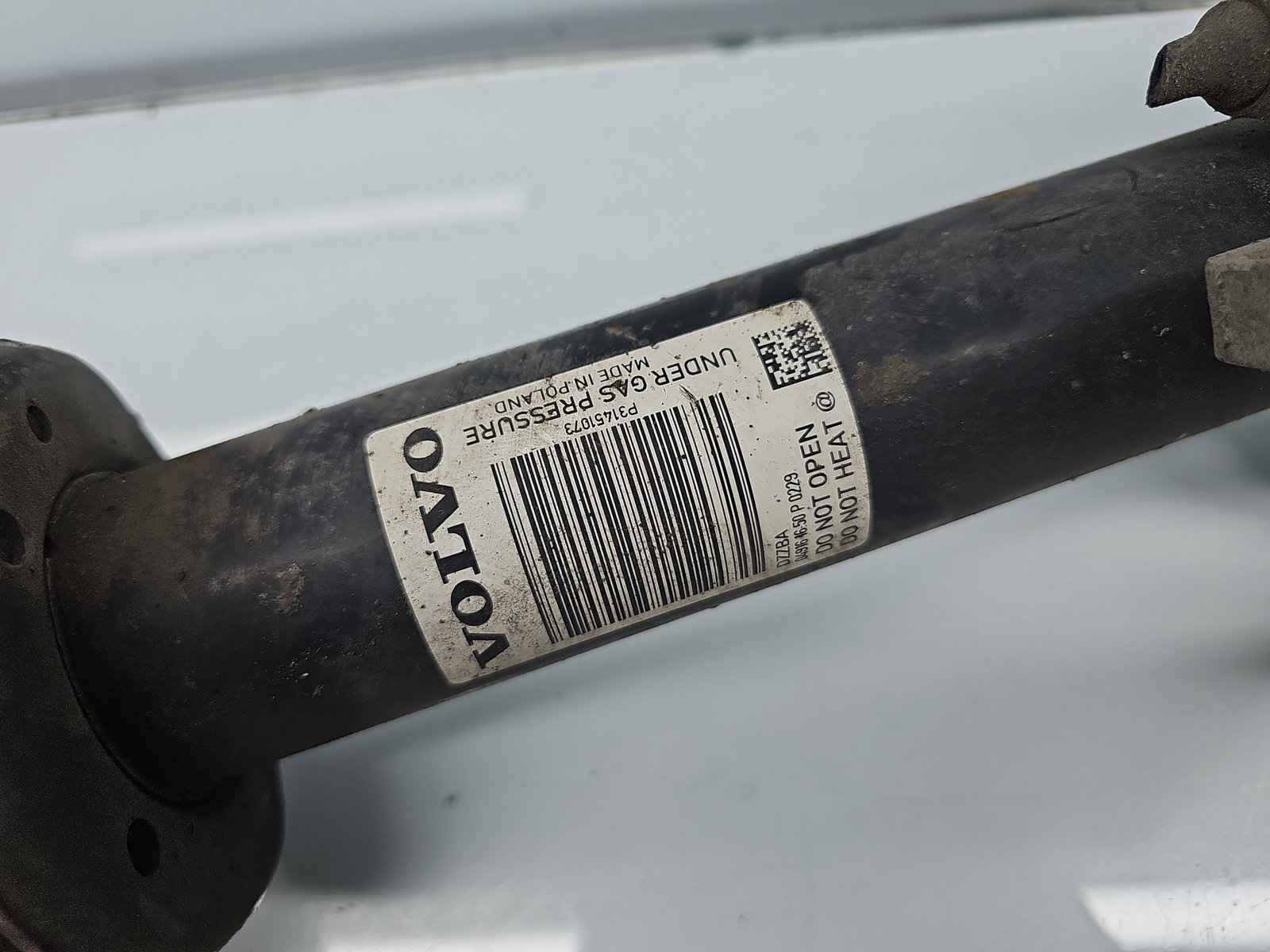 Amortizor dreapta fata Volvo XC90 II [Fabr 2015-2024] 2.0 Hib B4204T 236KW / 320CP - imagine 6