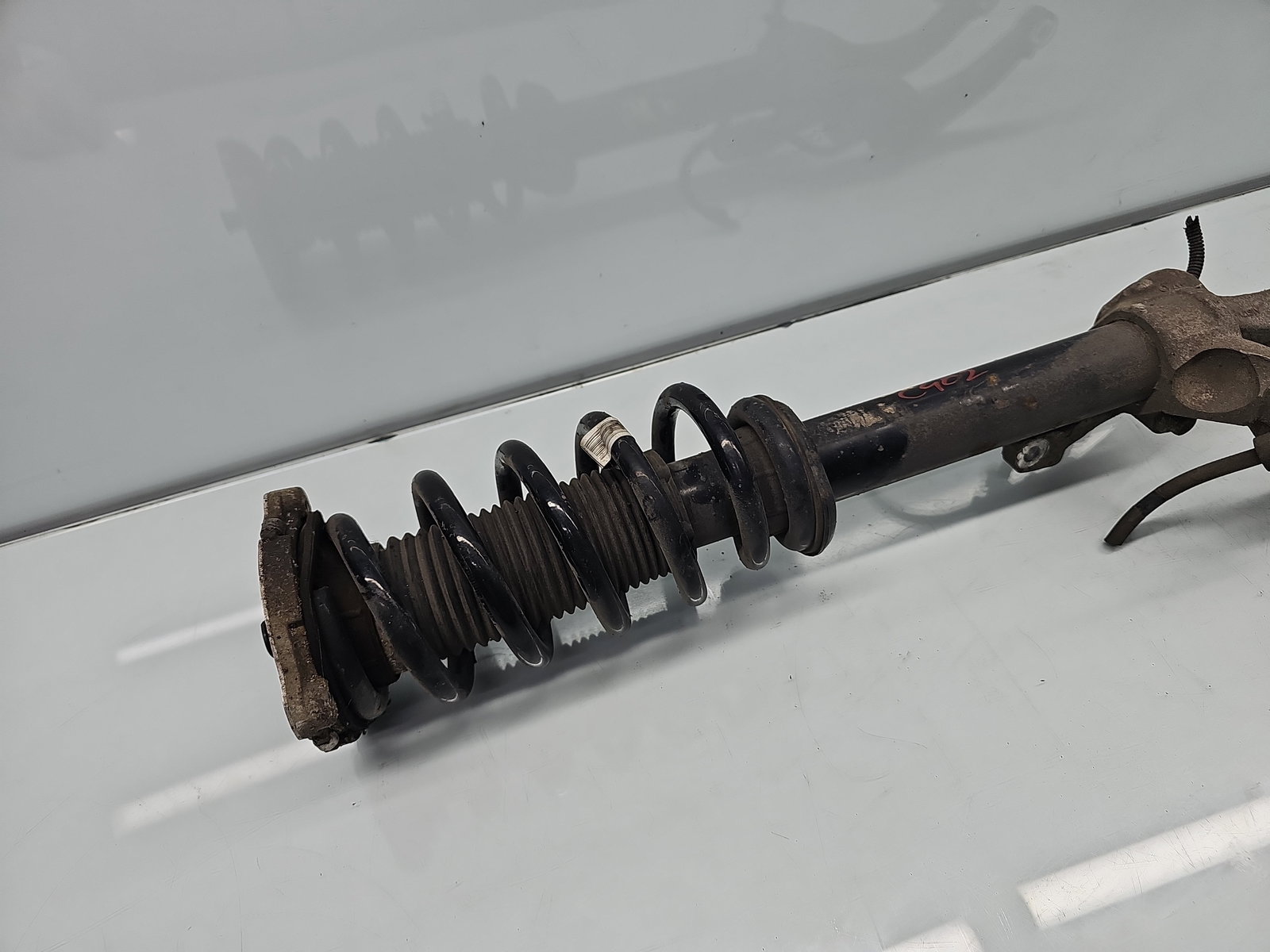 Amortizor stanga fata Volvo XC90 II [Fabr 2015-2024] 2.0 Hib B4204T 236KW / 320CP - imagine 3