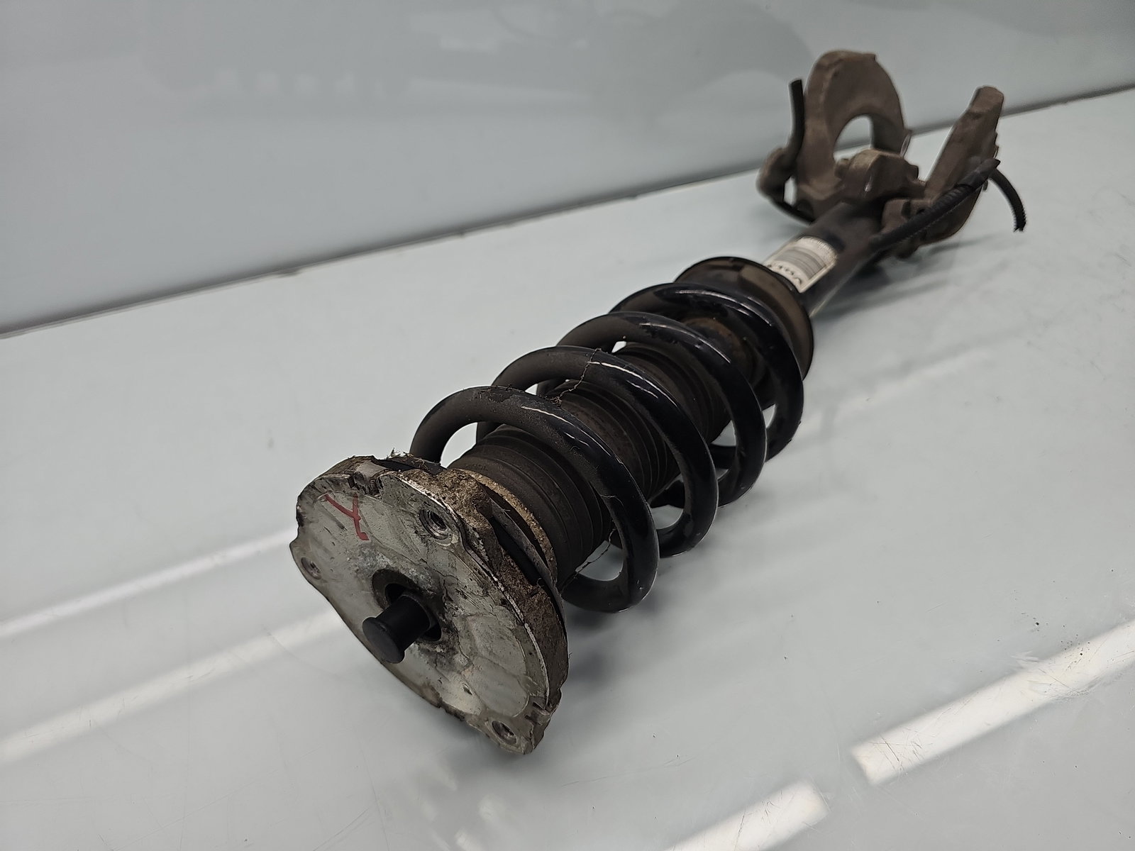 Amortizor stanga fata Volvo XC90 II [Fabr 2015-2024] 2.0 Hib B4204T 236KW / 320CP - imagine 6