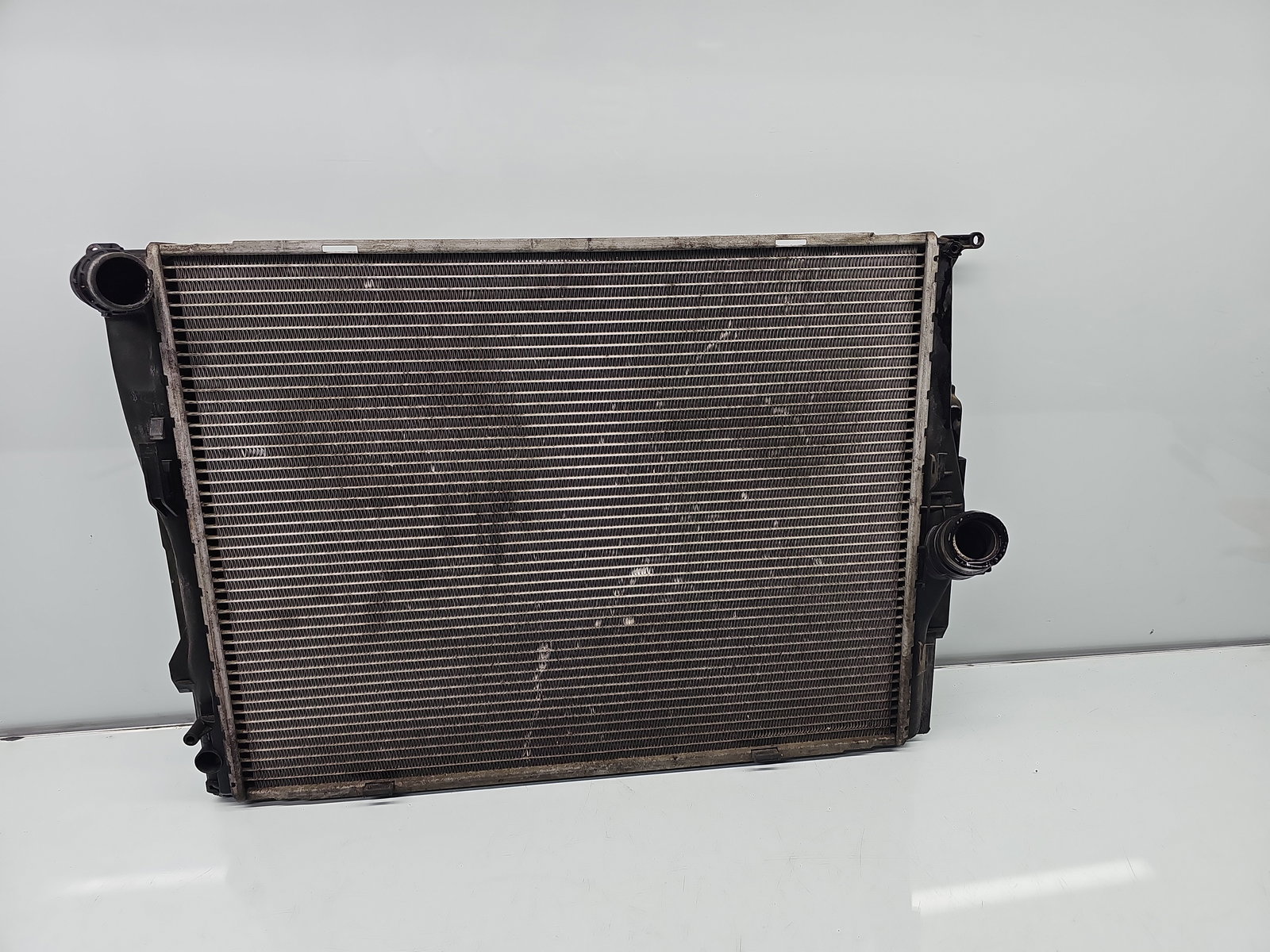 Radiator apa Bmw 1 (E81, E87) [Fabr 2004-2010] 754750404 2.0 Benz N43B20 105KW / 143CP - imagine 1