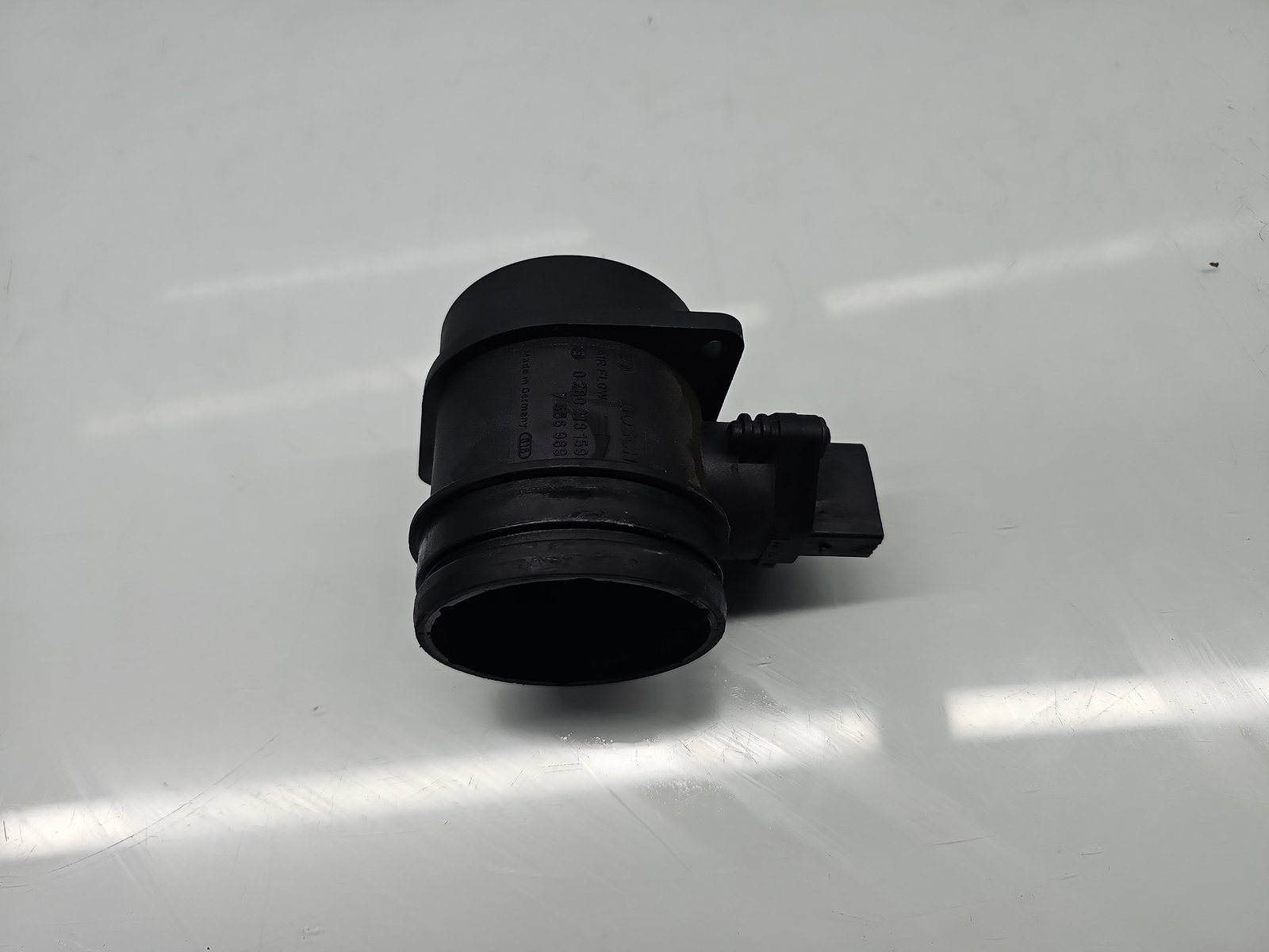 Debitmetru aer Bmw 1 (E81, E87) [Fabr 2004-2010] 7566989 2.0 Benz N43B20 105KW / 143CP - imagine 2