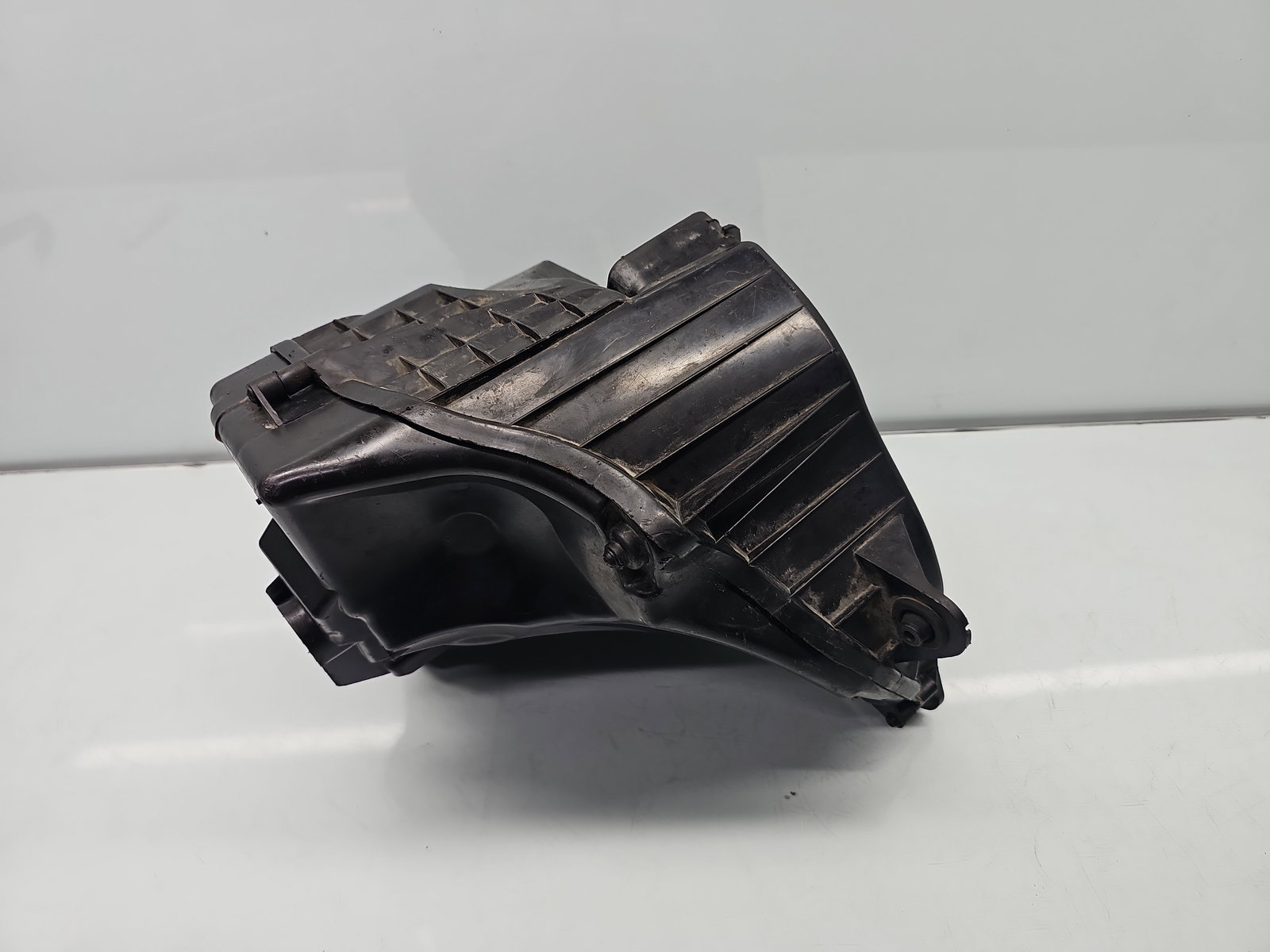 Carcasa filtru aer Bmw 1 (E81, E87) [Fabr 2004-2010] 7567175 2.0 Benz N43B20 105KW / 143CP - imagine 1