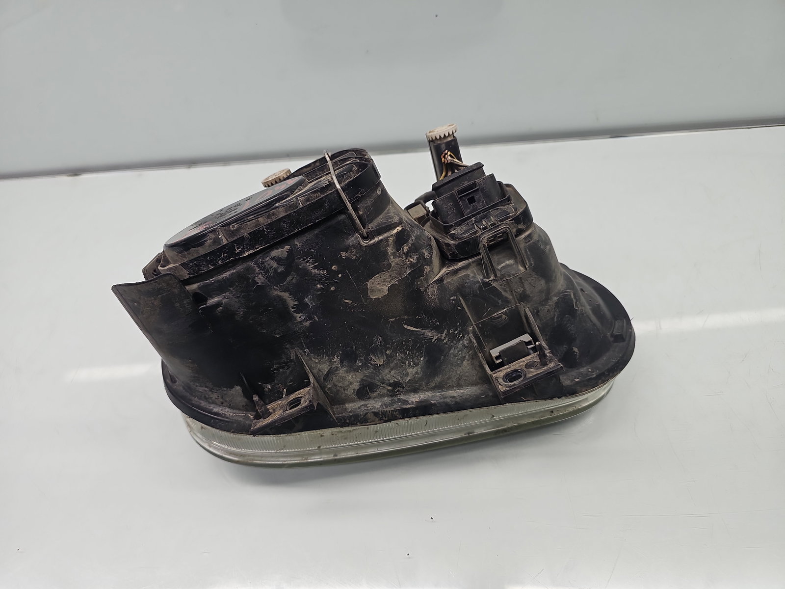 Far stanga Volkswagen Golf 4 (1J1) [Fabr 1997-2004] OEM - imagine 5