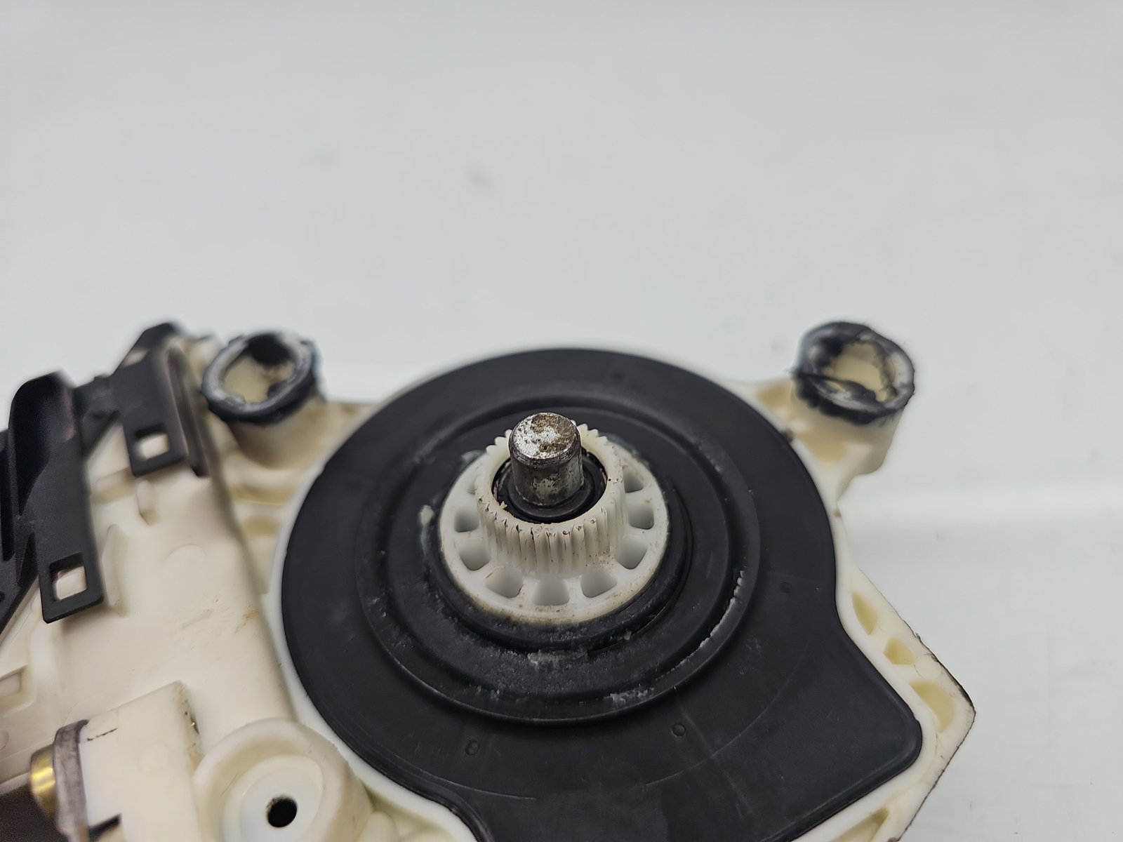 Motoras geam stanga fata Volkswagen Golf 4 (1J1) [Fabr 1997-2004] 1J1959801C - imagine 2