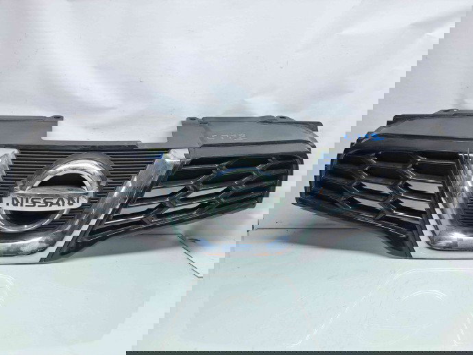 Grila bara fata Nissan Qashqai Facelift (2) [Fabr 2009-2013] 62310 BR00A