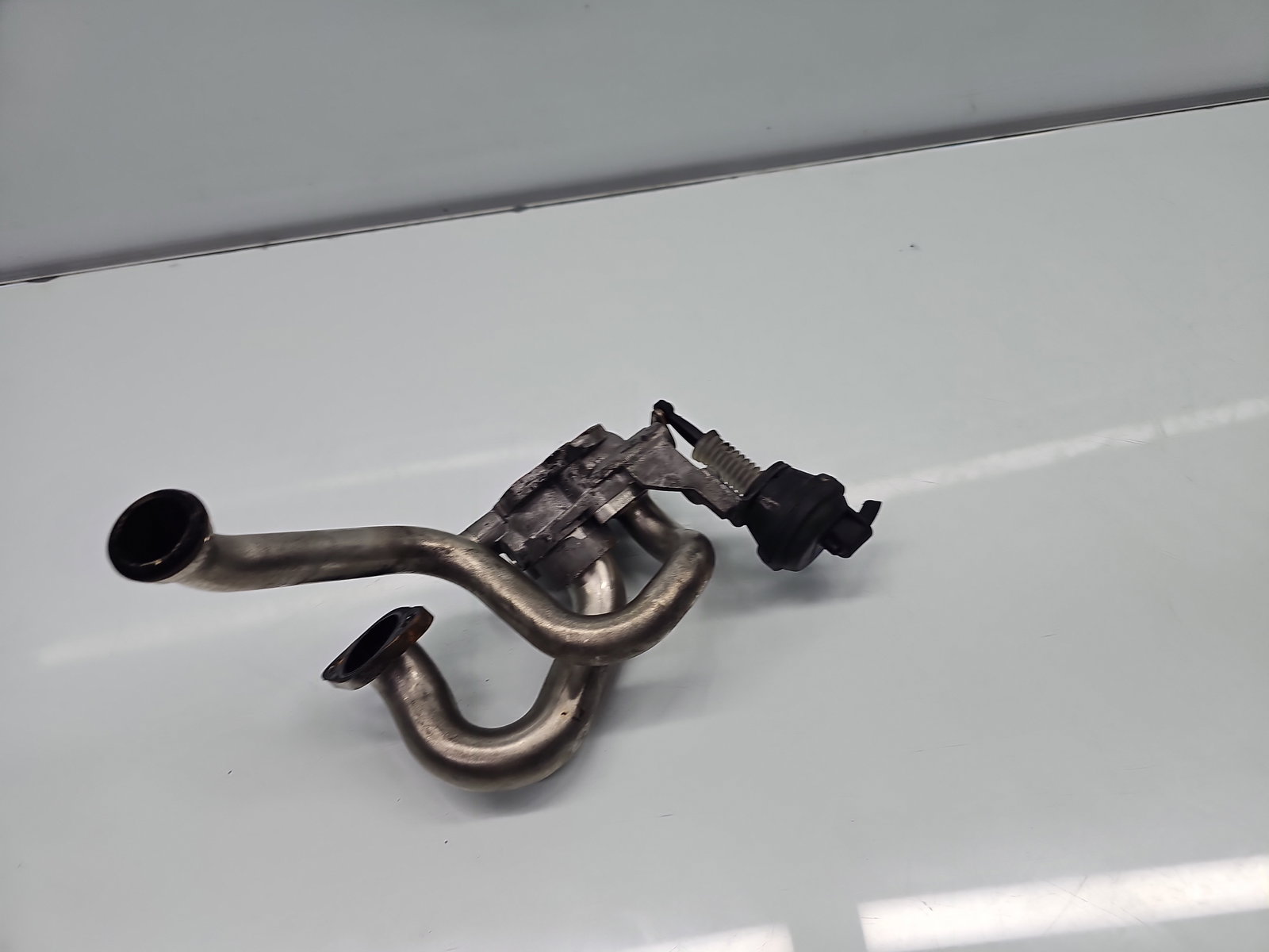 Corp EGR Mercedes Clasa E (W212) [Fabr 2009-2016] A6421401263 3.0 CDI 642852 195KW / 265CP - imagine 4