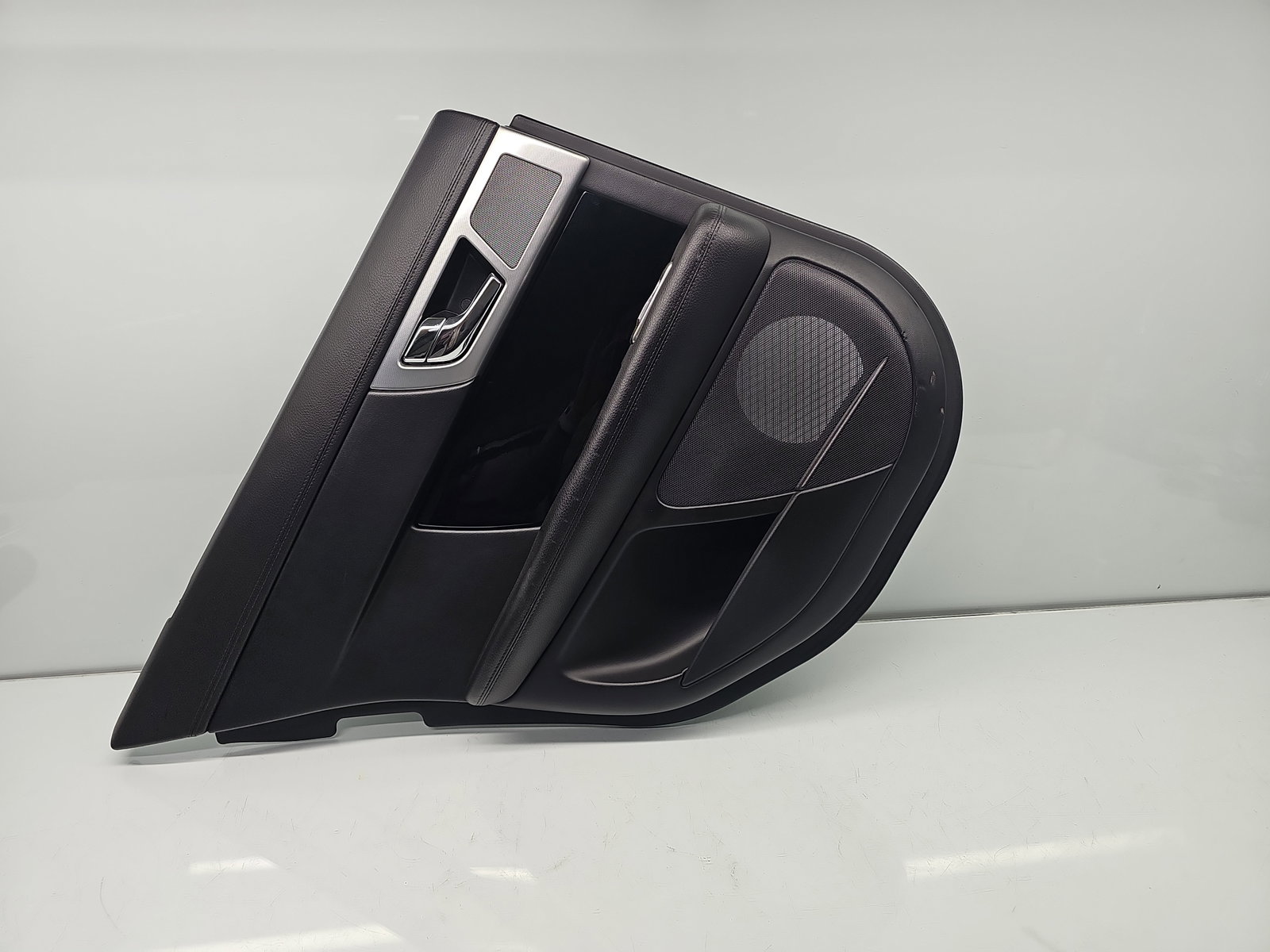 Tapiterie usa stanga spate Jaguar XF (X250) [Fabr 2008-2015] Facelift 8X23-F274A31-A