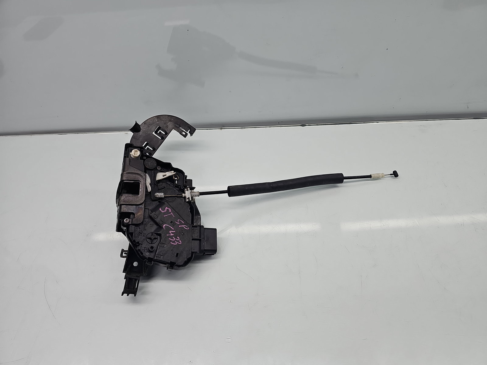 Broasca usa stanga spate Jaguar XF (X250) [Fabr 2008-2015] Facelift Berlina 7H5A-26413-AC - imagine 2