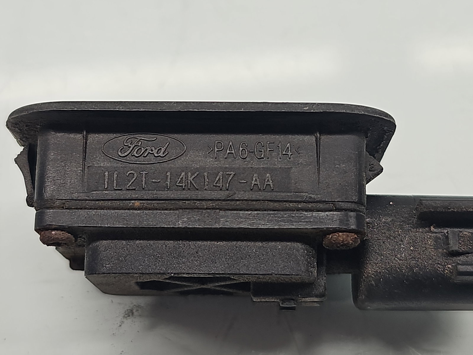 Buton deschidere haion Jaguar XF (X250) [Fabr 2008-2015] Facelift 1L2T-14K147-AA - imagine 5