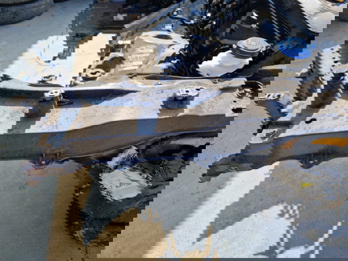 Suport aripa stanga fata Volvo XC90 II [Fabr 2015-2024] SUV 31391777