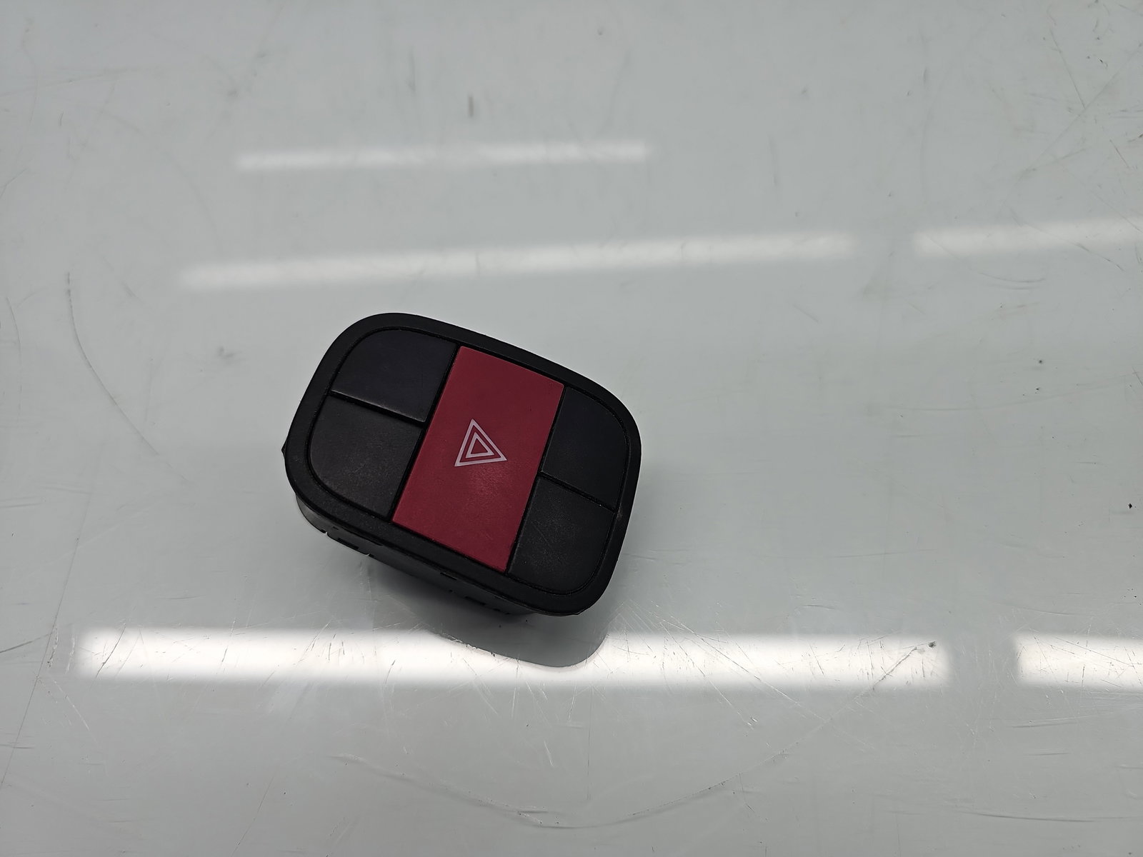 Buton avarii PEUGEOT Bipper (AA) [Fabr 2008-2014] OEM - imagine 2