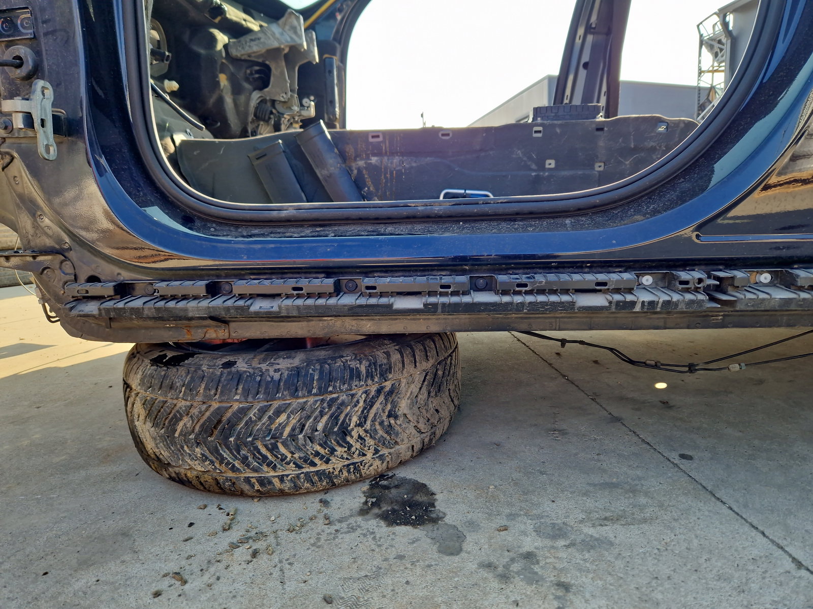 Suport prag stanga Volvo XC90 II [Fabr 2015-2024] SUV 31395855 - imagine 1