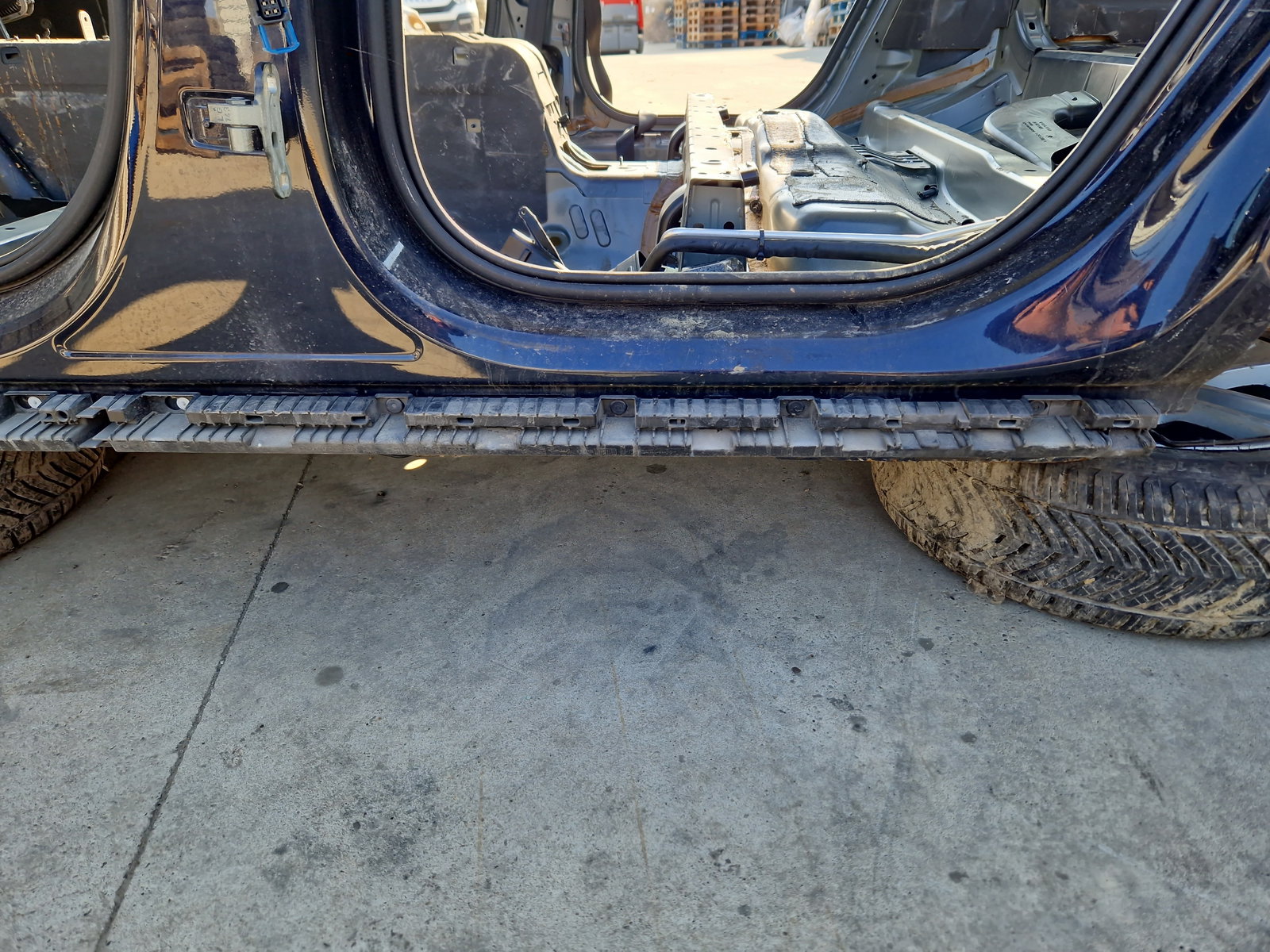 Suport prag stanga Volvo XC90 II [Fabr 2015-2024] SUV 31395857 - imagine 1