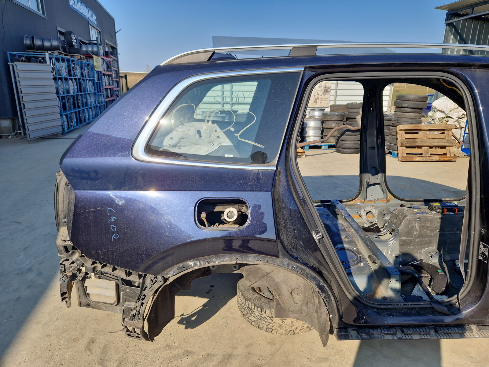 Aripa dreapta spate Volvo XC90 II [Fabr 2015-2024] SUV 467 MAGIC BLUE - imagine 1