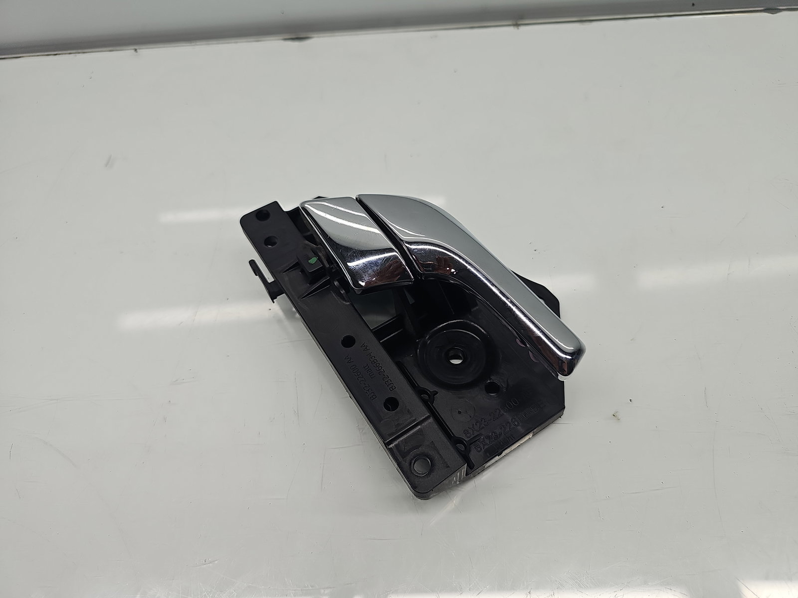 Maner interior dreapta fata Jaguar XF (X250) [Fabr 2008-2015] Facelift 8X23-22600-AE - imagine 2