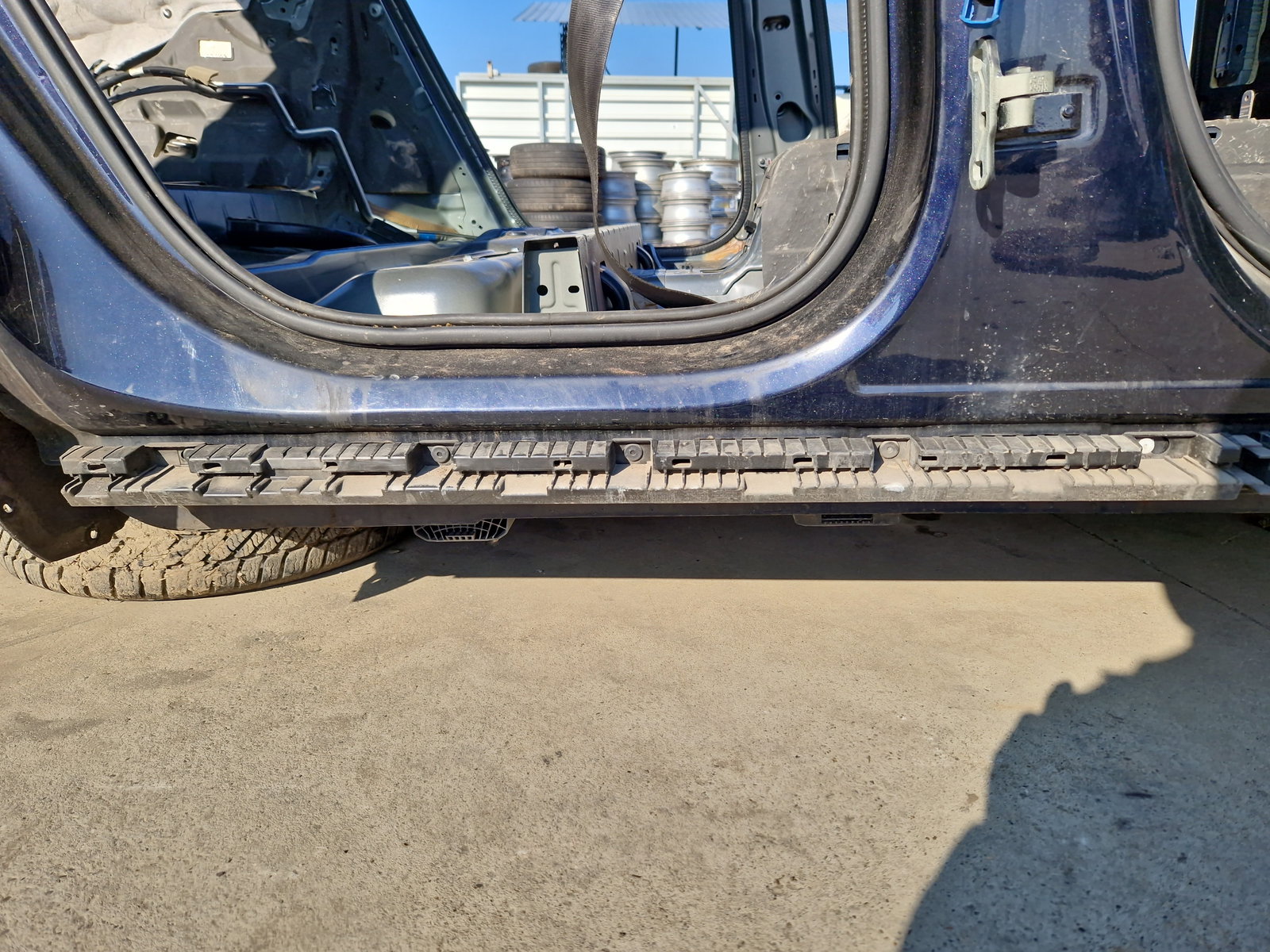 Suport prag dreapta Volvo XC90 II [Fabr 2015-2024] SUV 31395858 - imagine 1