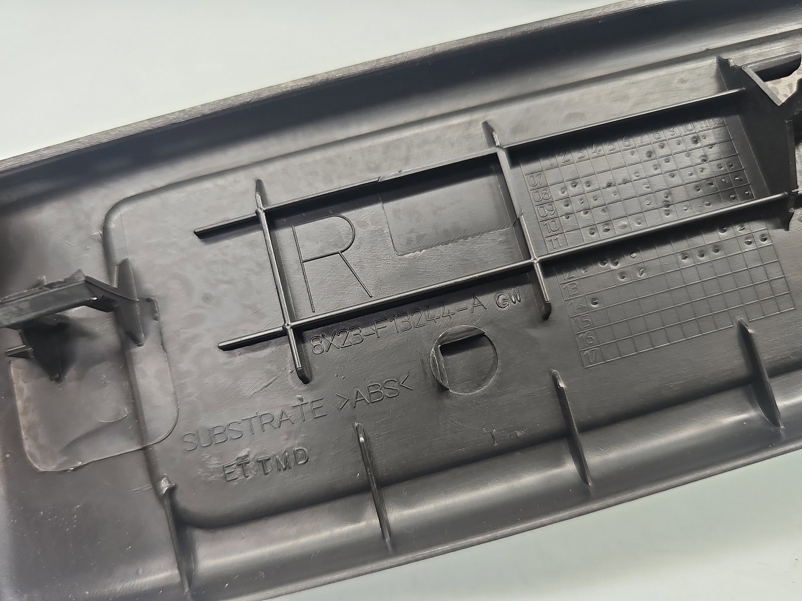 Ornament prag dreapta spate Jaguar XF (X250) [Fabr 2008-2015] Facelift Berlina 8X23-F13244-A - imagine 4