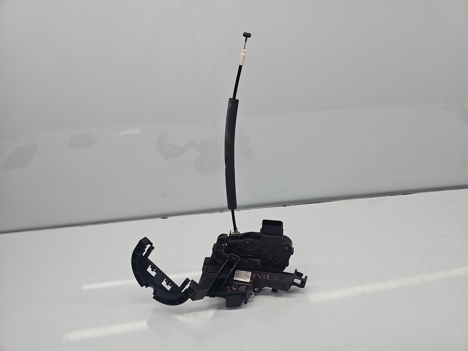 Broasca usa dreapta spate Jaguar XF (X250) [Fabr 2008-2015] Facelift Berlina 7H5A-26412-AC - imagine 1