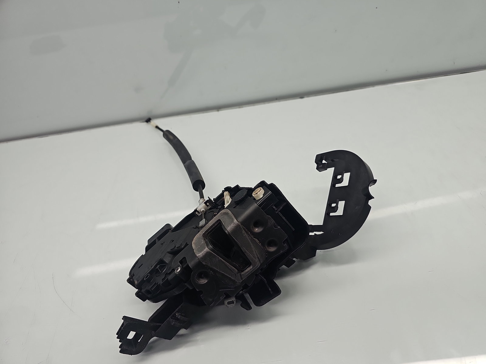 Broasca usa dreapta spate Jaguar XF (X250) [Fabr 2008-2015] Facelift Berlina 7H5A-26412-AC - imagine 4