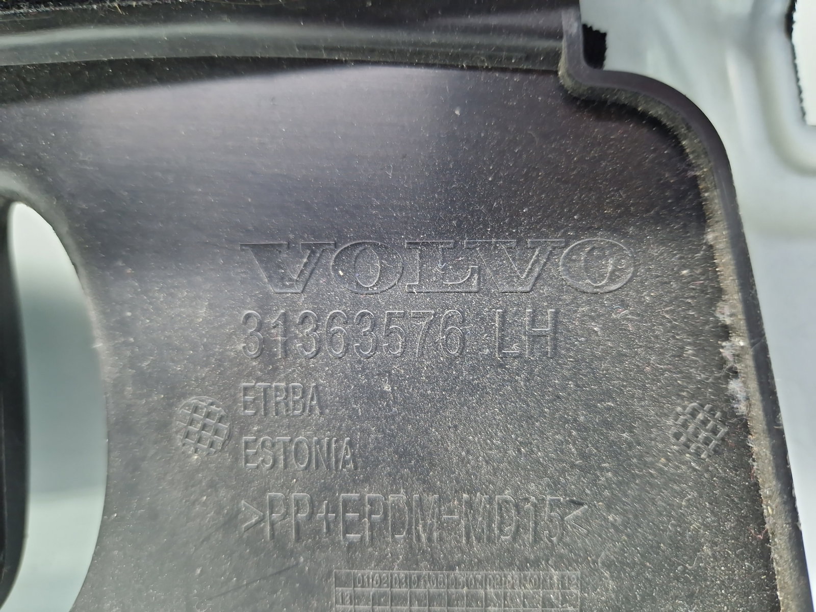 Ornament stalp stanga Volvo XC90 II [Fabr 2015-2024] SUV 31363576LH - imagine 4