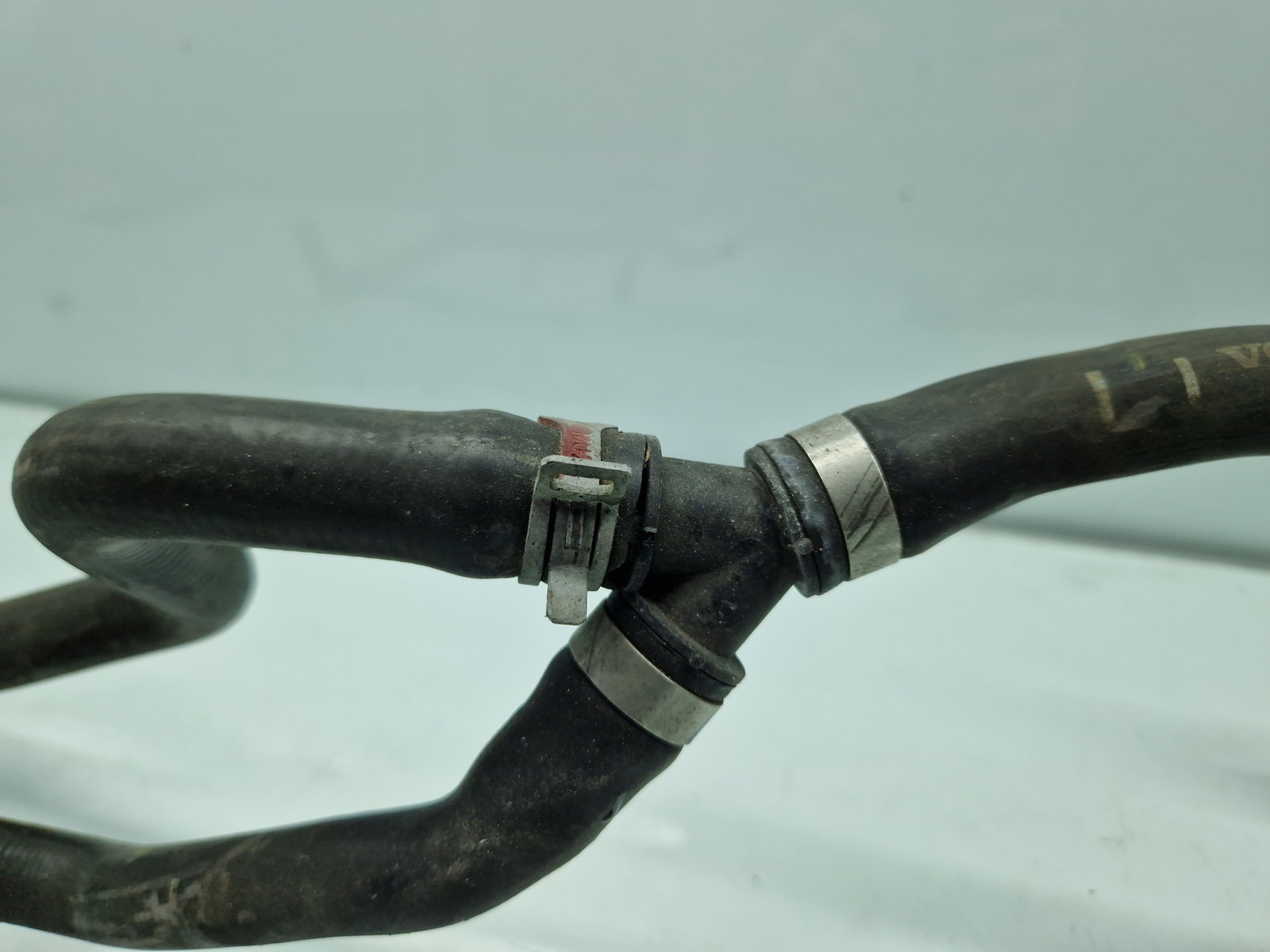 Furtun apa Volvo XC90 II [Fabr 2015-2024] OEM 2.0 Hib B4204T 236KW / 320CP - imagine 3