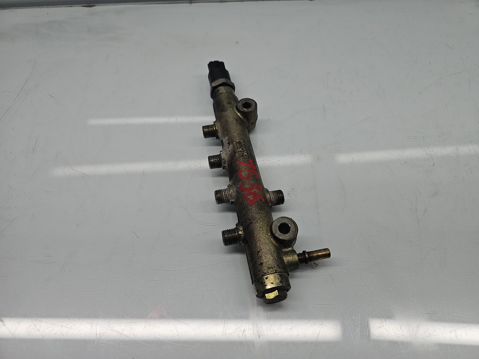 Rampa injectoare PEUGEOT 307 [Fabr 1993-2003] 9641509480 1.8 8HZ 50KW / 68CP - imagine 2