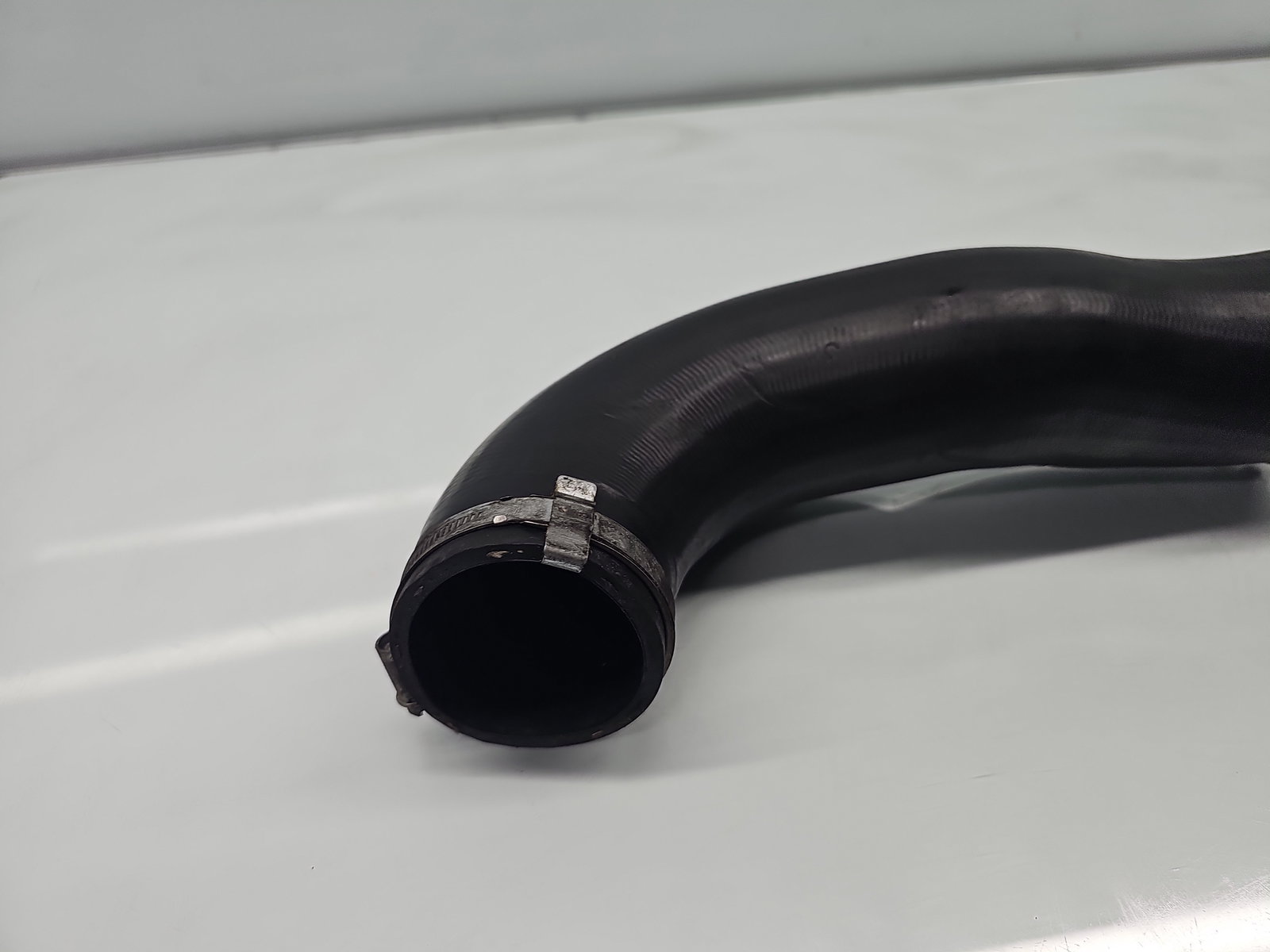 Tub intercooler Jaguar XF (X250) [Fabr 2008-2015] Facelift 6W93-6F073-AB 202KW / 275CP - imagine 4