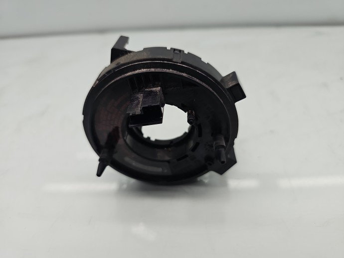Spirala volan Volkswagen Golf 4 (1J1) [Fabr 1997-2004] 1J0959653B