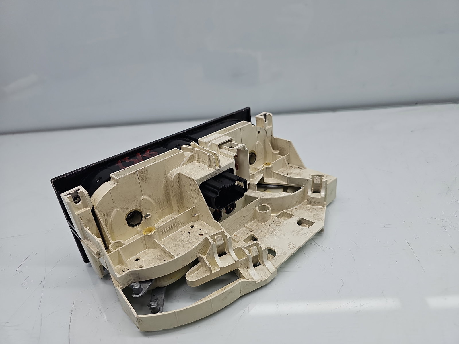 Panou comanda clima Volkswagen Bora (1J2) [Fabr 1998-2005] 1J0820045F - imagine 2