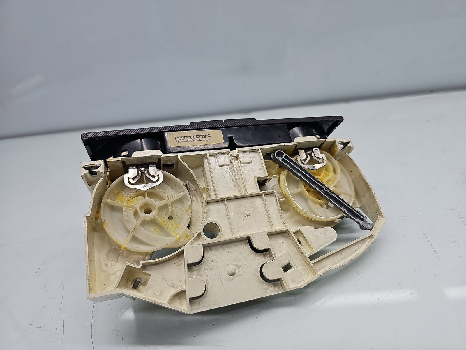 Panou comanda clima Volkswagen Bora (1J2) [Fabr 1998-2005] 1J0820045F - imagine 4