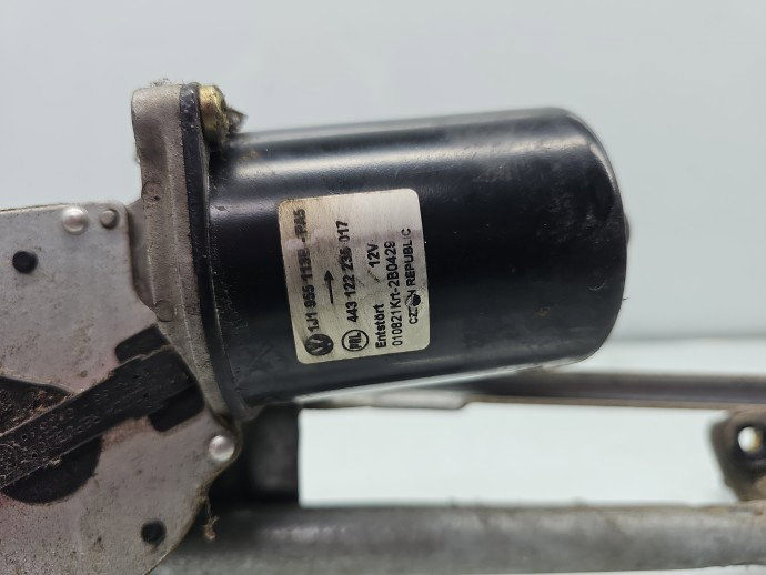 Angrenaj stergator Volkswagen Bora (1J2) [Fabr 1998-2005] 1J1955113B