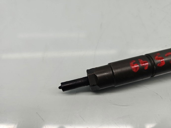 Injector  Mercedes CLS (C218) [Fabr 2011-2018] A6420701187 3.0 CDI 642852 195KW / 265CP