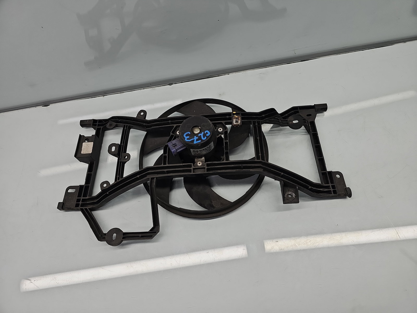 Electroventilator Dacia Sandero 2 Stepway [Fabr 2012-prezent] 214810048R 0.9 Benz H4B400 66KW / 90CP - imagine 4