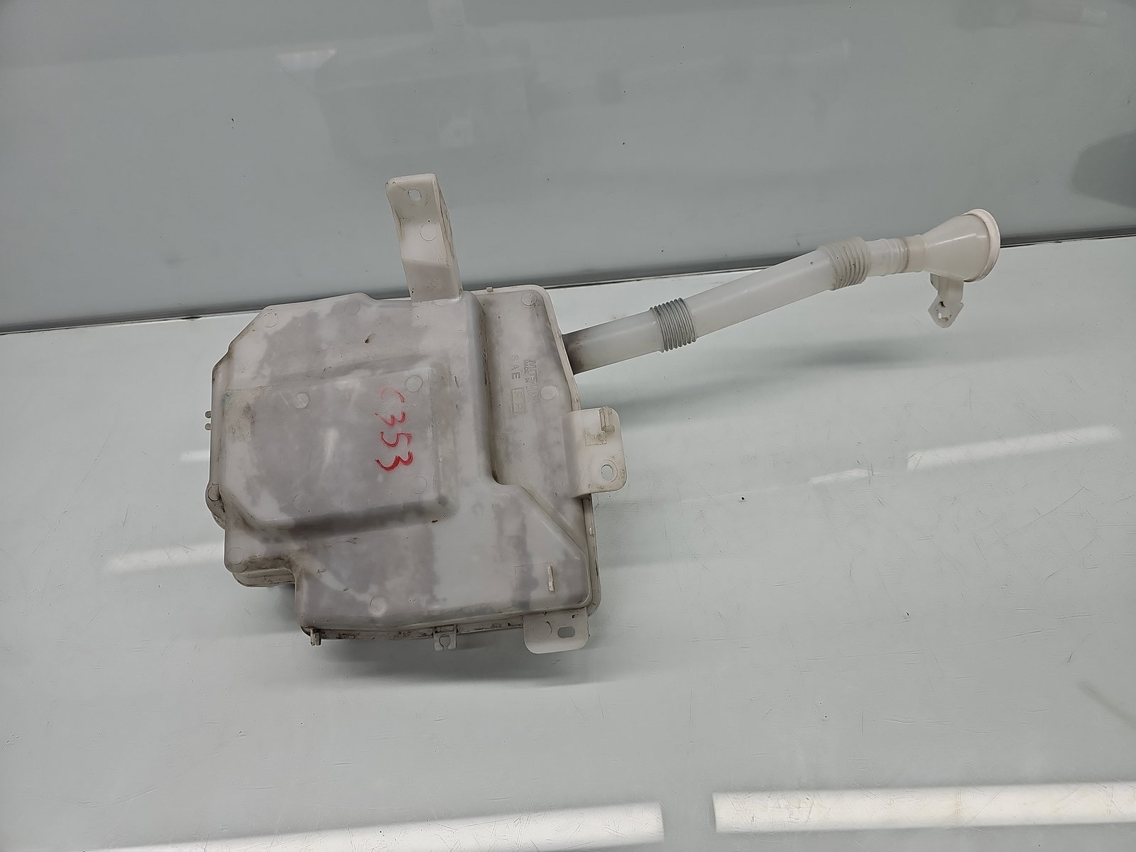 Vas lichid parbriz MITSUBISHI Outlander III [Fabr 2012-2014] OEM - imagine 3