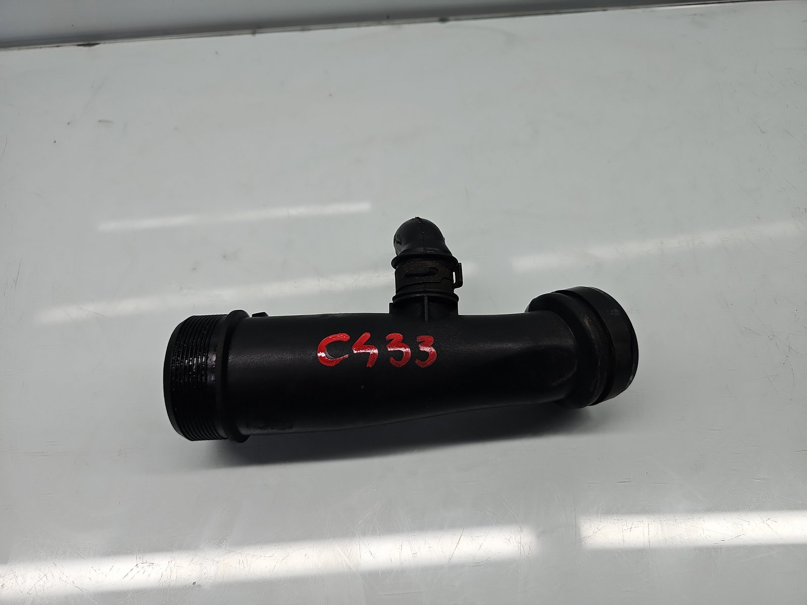 Tub admisie aer Jaguar XF (X250) [Fabr 2008-2015] Facelift 9X2Q-6A886-BB 202KW / 275CP - imagine 1