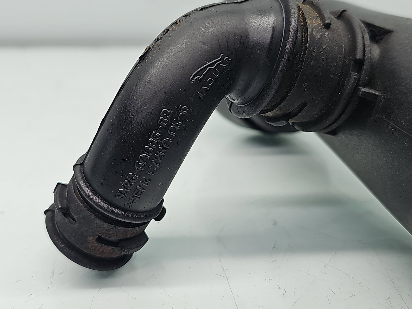 Tub admisie aer Jaguar XF (X250) [Fabr 2008-2015] Facelift 9X2Q-6A886-BB 202KW / 275CP - imagine 4