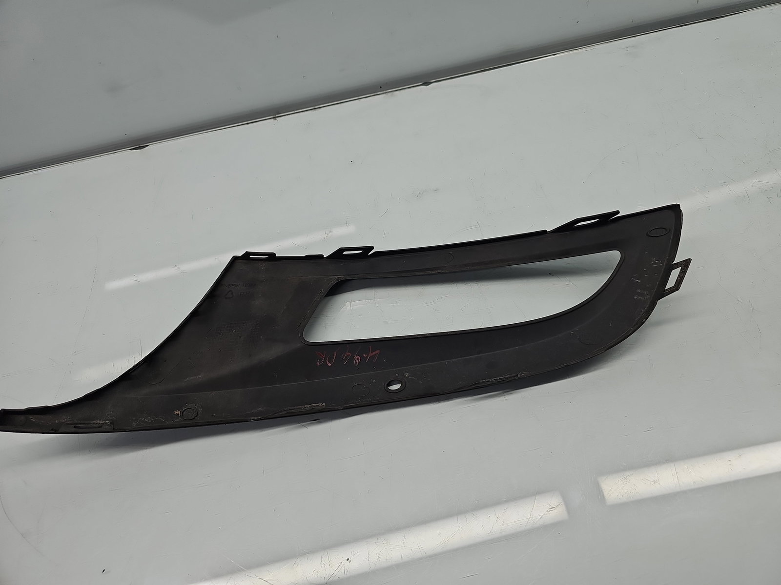 Grila proiector dreapta Volkswagen Polo (6R) [Fabr 2009-2016] 6R0853666D - imagine 3