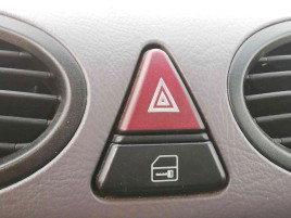 Buton avarii OEM Mercedes Clasa A (W168) [Fabr 1997-2004] 1.4