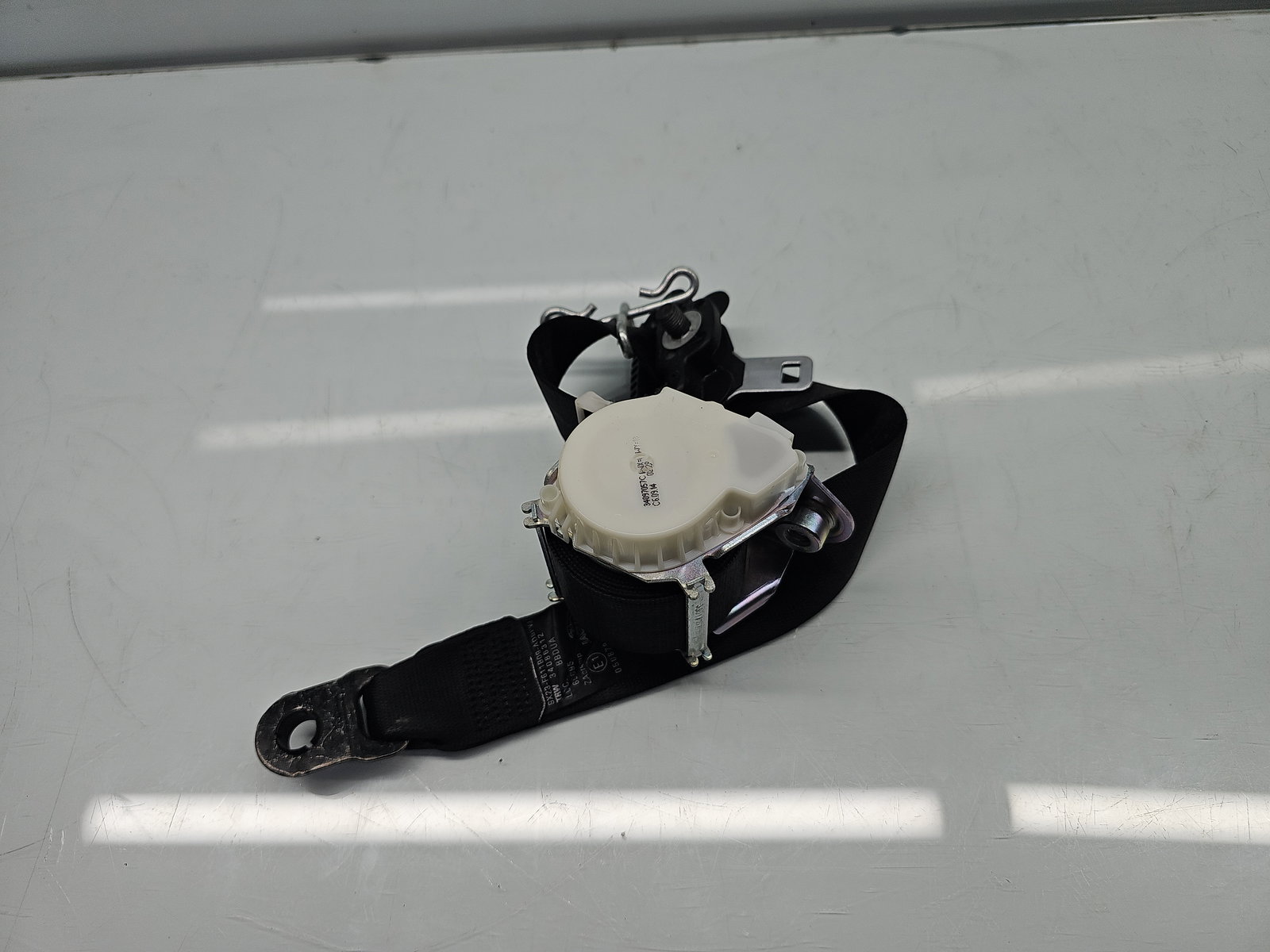 Centura stanga fata Jaguar XF (X250) [Fabr 2008-2015] Facelift 9X23-F611B09-AD - imagine 1