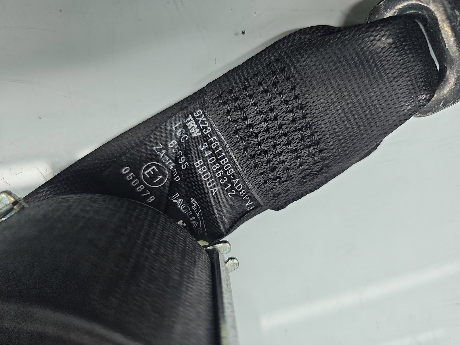 Centura stanga fata Jaguar XF (X250) [Fabr 2008-2015] Facelift 9X23-F611B09-AD - imagine 4