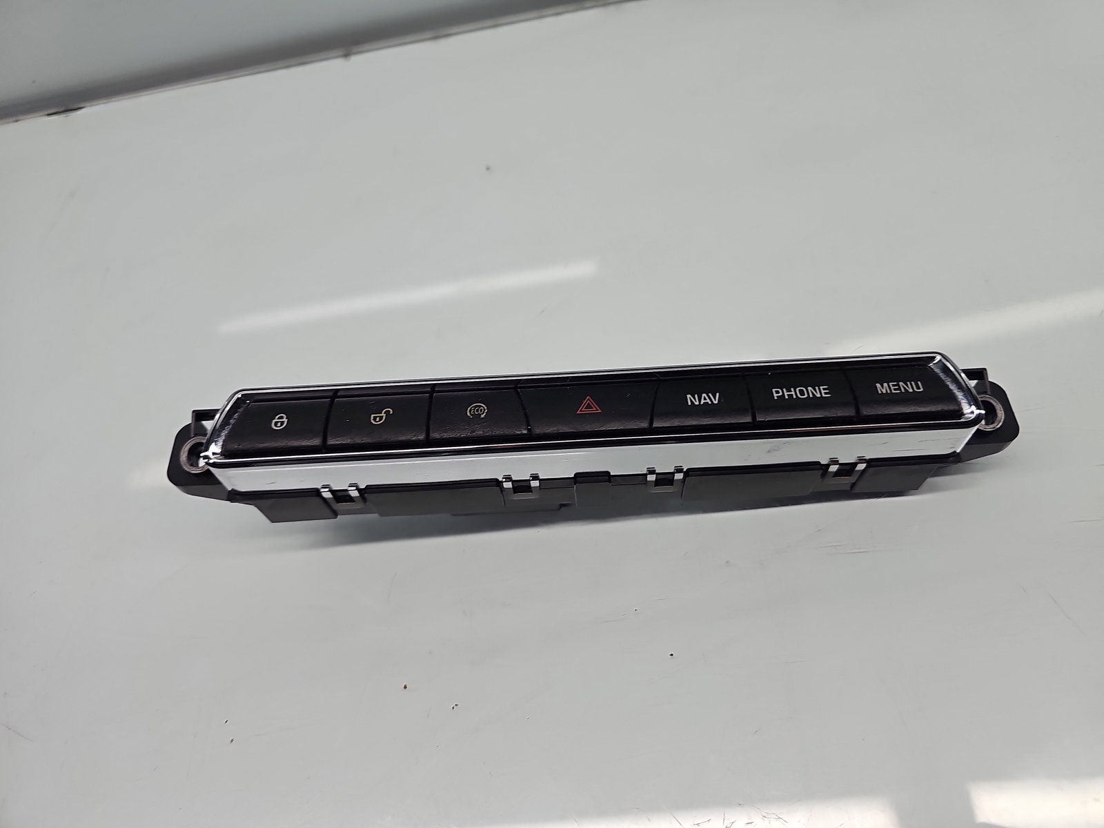 Butoane comenzi consola centrala Jaguar XF (X250) [Fabr 2008-2015] Facelift CX23-13D734-CC - imagine 4