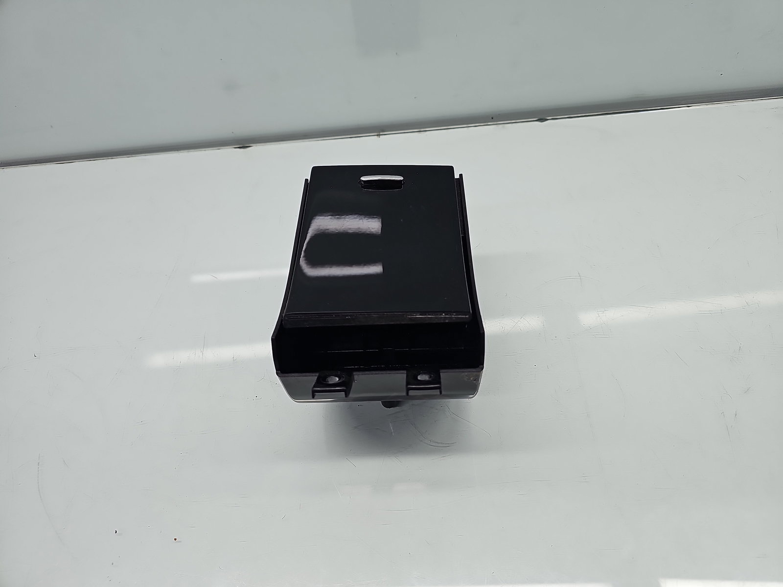 Scrumiera Jaguar XF (X250) [Fabr 2008-2015] Facelift AX23-045H72-B - imagine 3