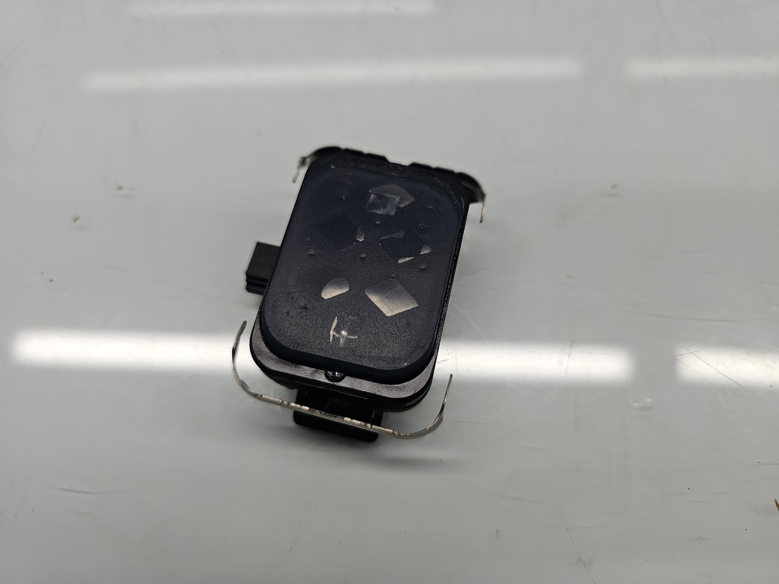 Senzor ploaie Jaguar XF (X250) [Fabr 2008-2015] Facelift 8X23-17D547-CA - imagine 2