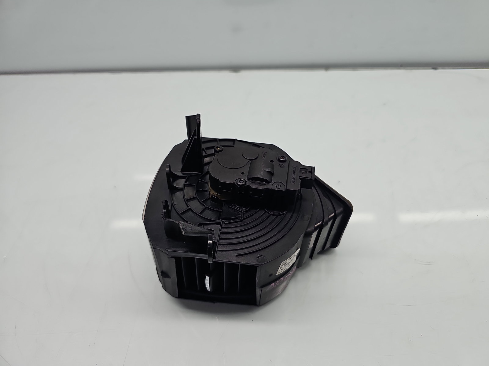 Grila aerisire centrala dreapta Jaguar XF (X250) [Fabr 2008-2015] Facelift EX23 19K617BA - imagine 3