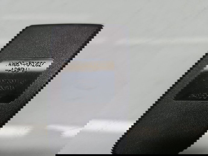 Capsa centura dreapta fata Jaguar XF (X250) [Fabr 2008-2015] Facelift AW83-F61202-AD