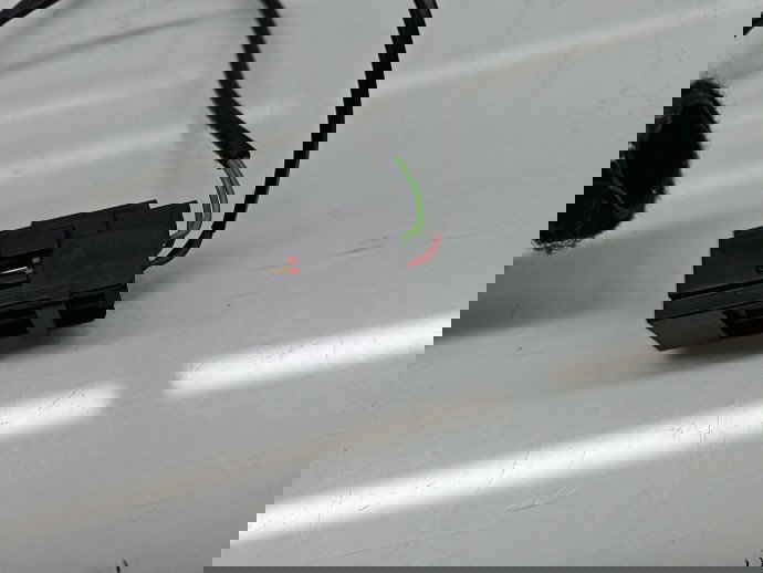 Capsa centura stanga fata Jaguar XF (X250) [Fabr 2008-2015] Facelift AW83-F61203-AD