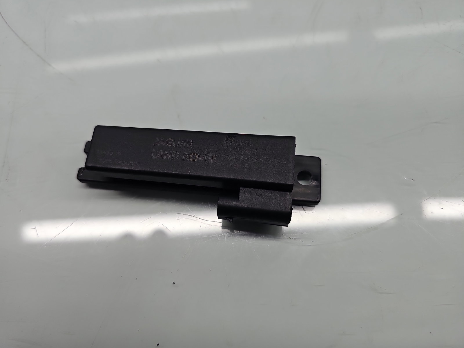 Antena keyless entry Jaguar XF (X250) [Fabr 2008-2015] Facelift AH42-15K603-AA - imagine 1