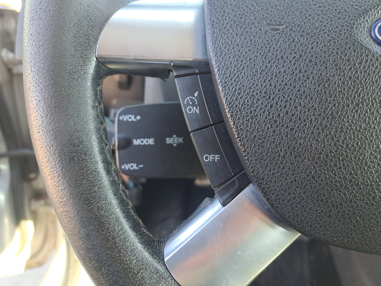 Comenzi volan Ford Focus 2 (DA) [Fabr 2004-2012] OEM - imagine 2