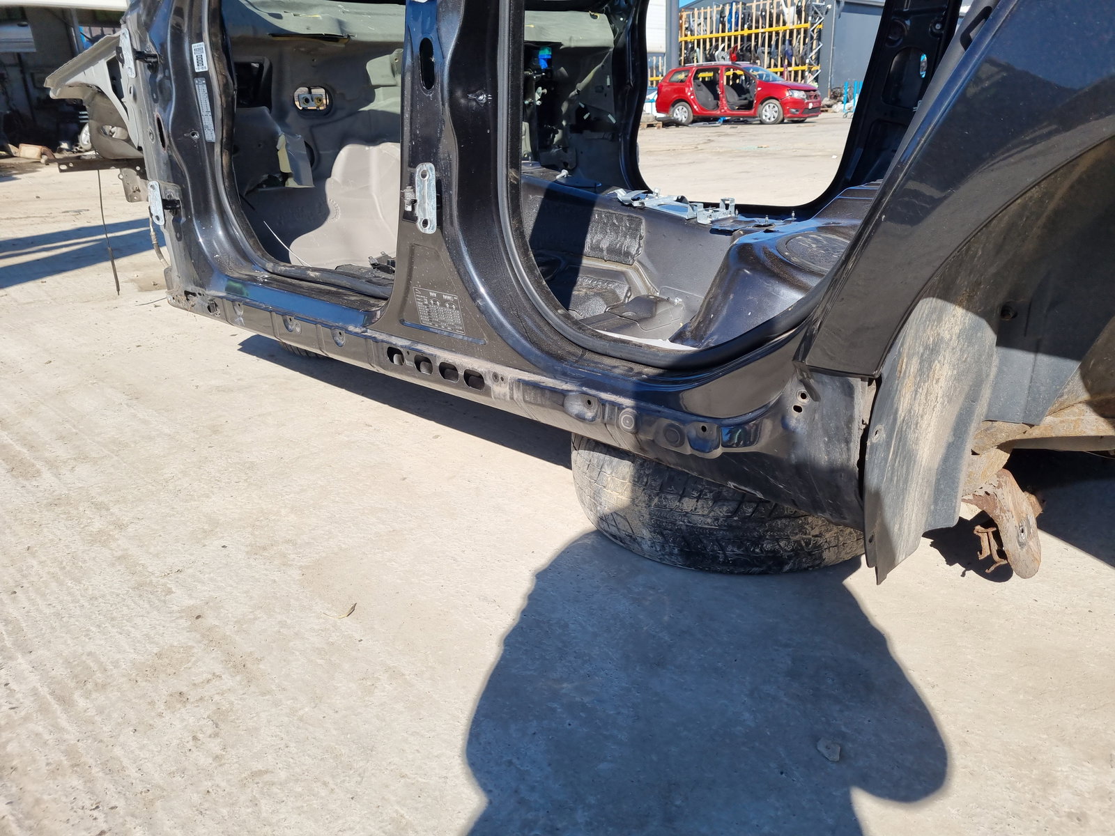 Prag lateral stanga Jaguar XF (X250) [Fabr 2008-2015] Facelift Berlina OEM - imagine 2