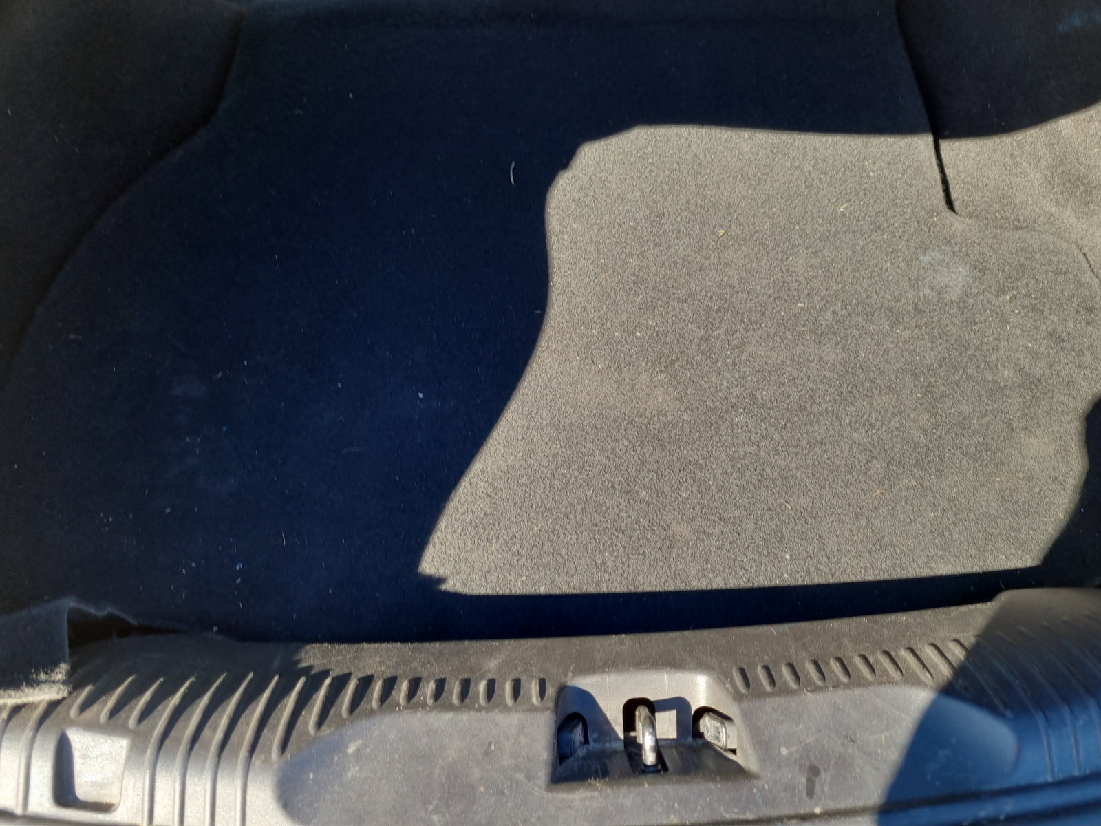 Mocheta portbagaj Jaguar XF (X250) [Fabr 2008-2015] Facelift OE - imagine 1